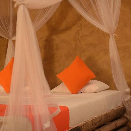 The Saraii Tree Lodge Tissamaharama Dış mekan fotoğraf